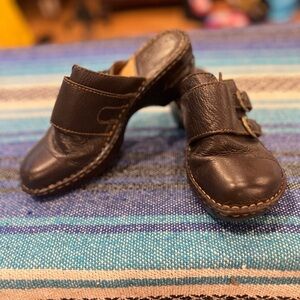 B.O.C shoes size 7 in GUC